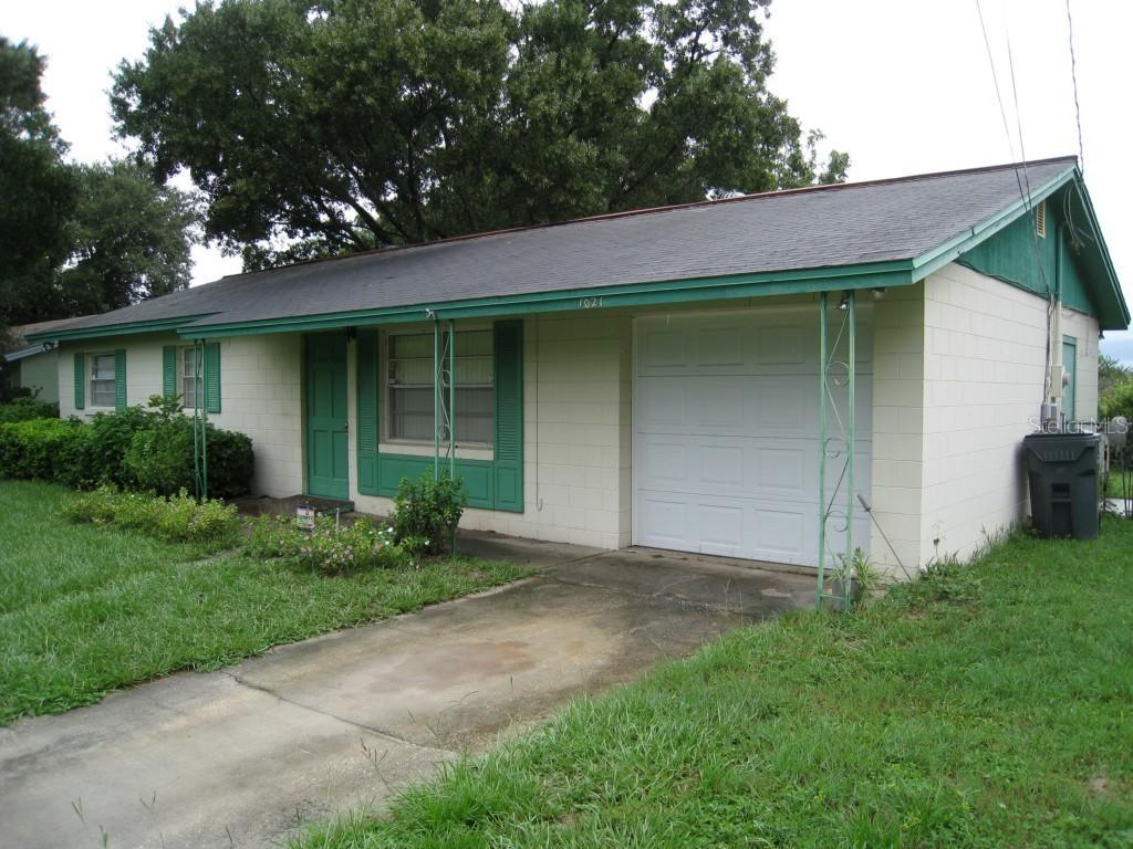 1021 Carefree Cove Dr., Winter Haven, FL 33881