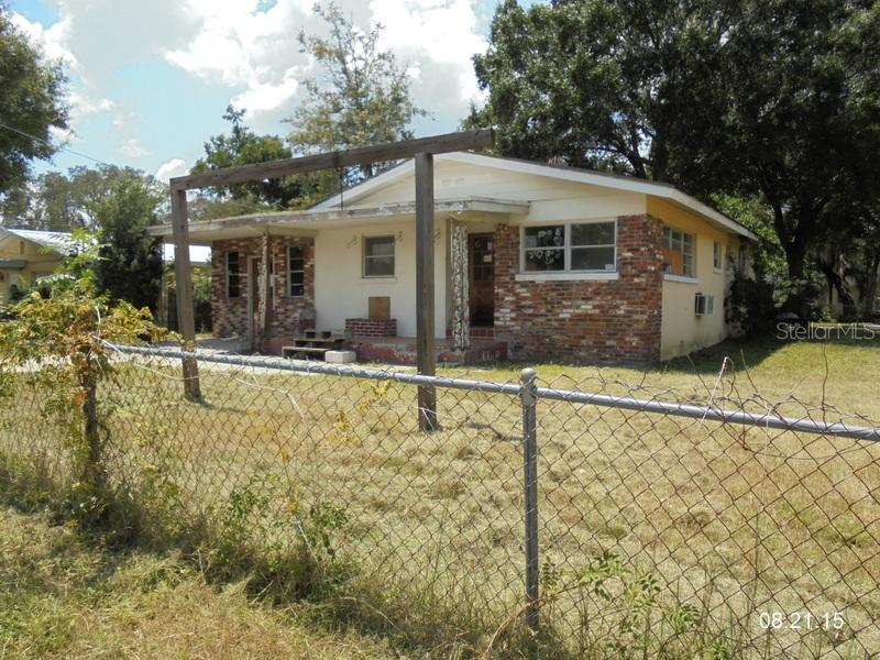 718 27th St., Winter Haven, FL 33881