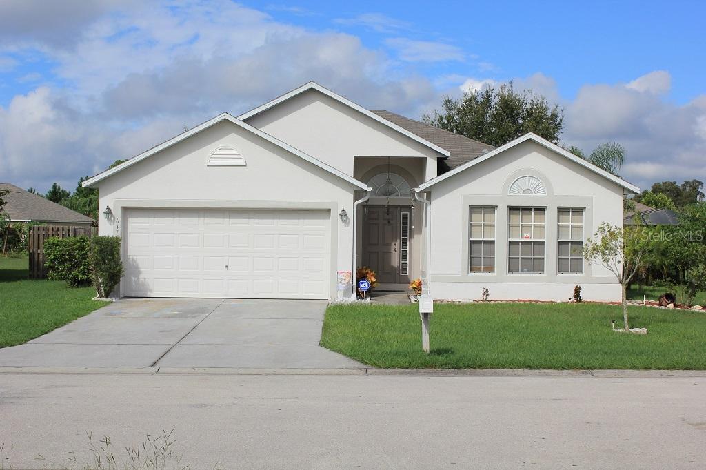 637 Sunway Ln., Winter Haven, FL 33880