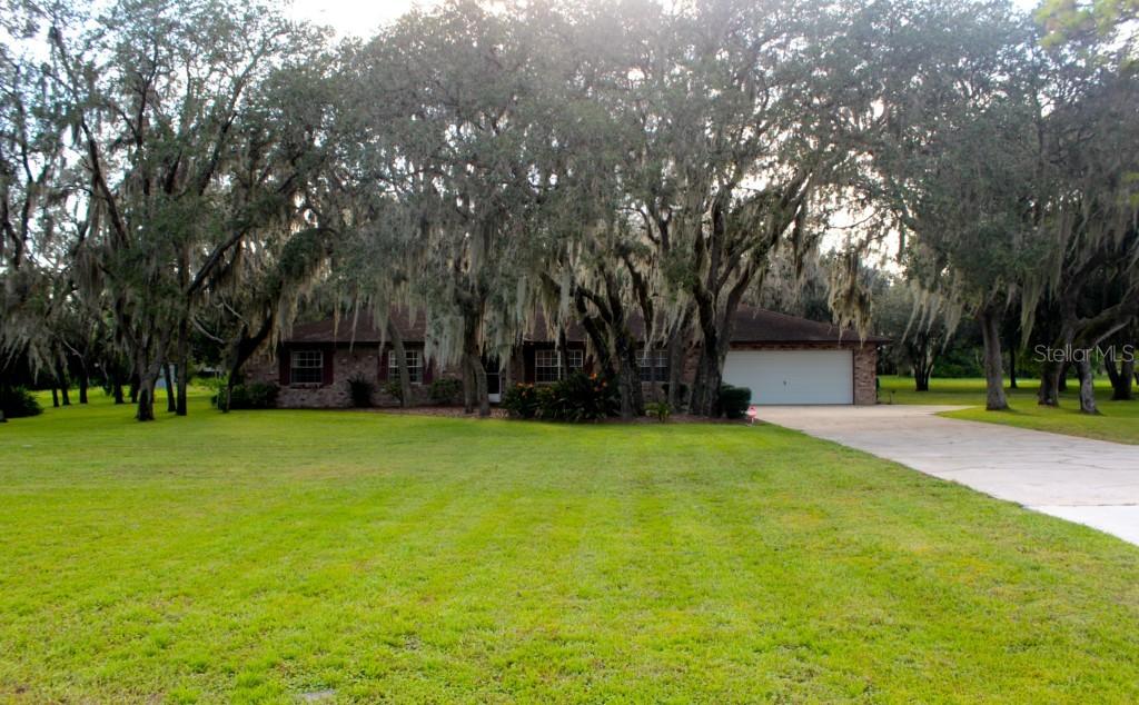 2831 Thornhill Rd., Winter Haven, FL 33880