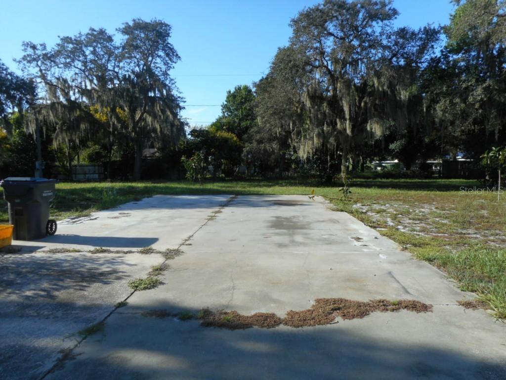 5810 Red Fox Dr., Winter Haven, FL 33884