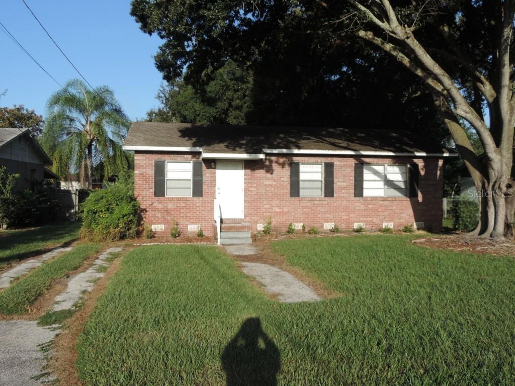 214 Nelson St., Auburndale, FL 33823