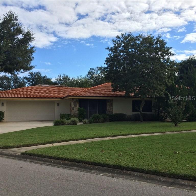 1119 Shoreline Ln., Winter Haven, FL 33884