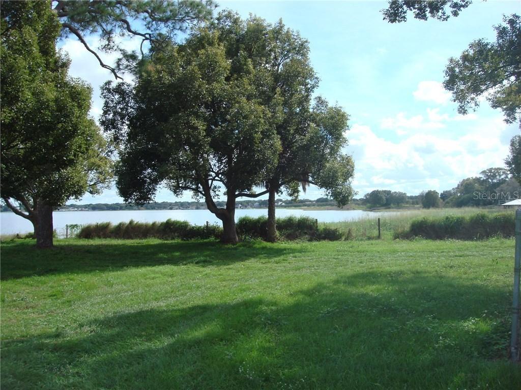 125 Old Lighter Log Ln., Auburndale, FL 33823