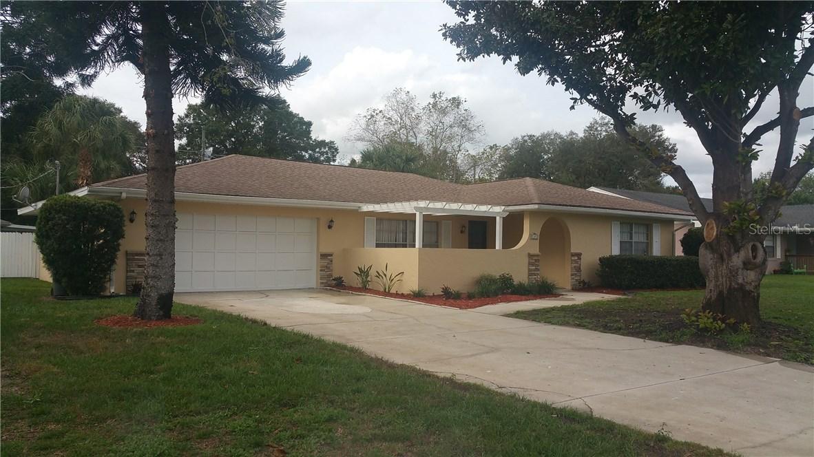 121 Lincoln Rd., Winter Haven, FL 33884