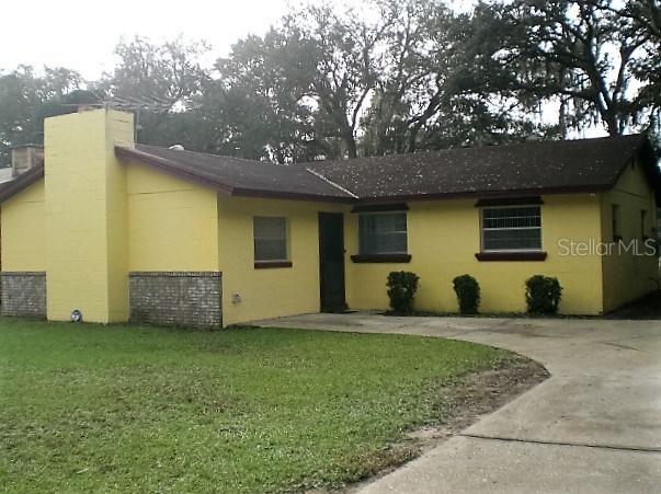 305 North Blvd., Davenport, FL 33837