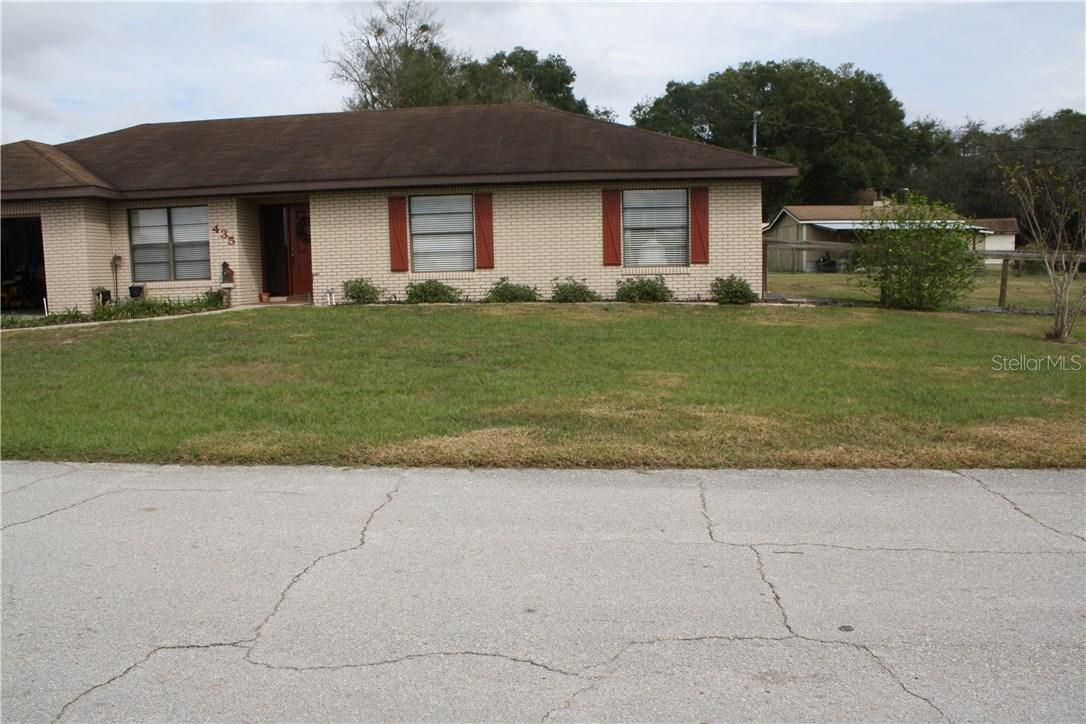 435 6th St., Lake Hamilton, FL 33851