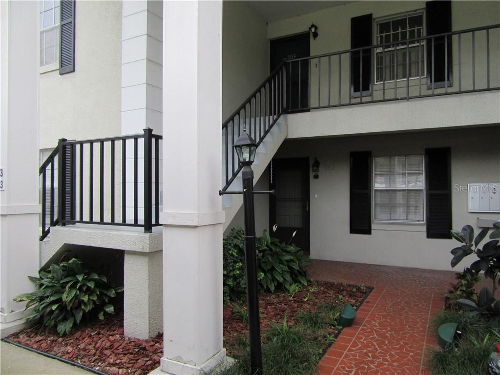 689 NW Lake Howard Dr. #203, Winter Haven, FL 33880