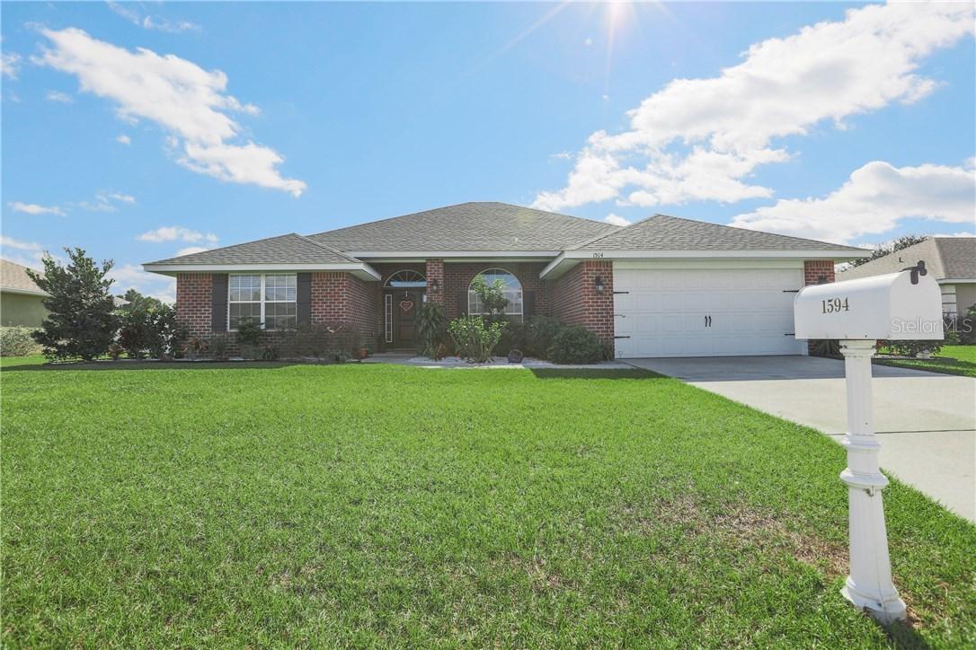 1594 Doves View Cir., Auburndale, FL 33823