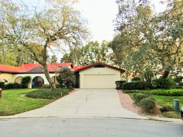 2612 Fairway Ct, Lake Wales, FL 33898
