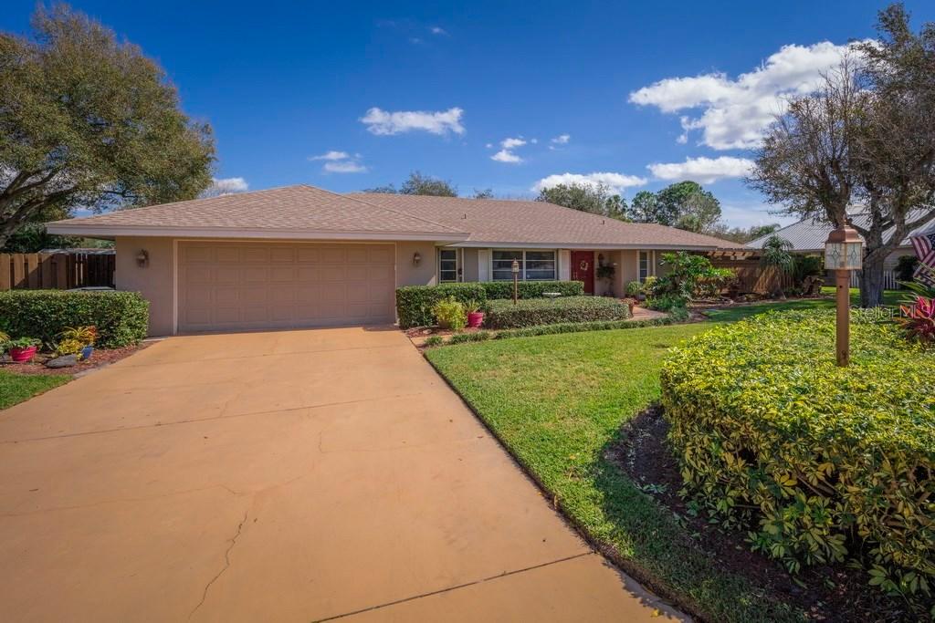 1110 Cypress Point, Winter Haven, FL 33884