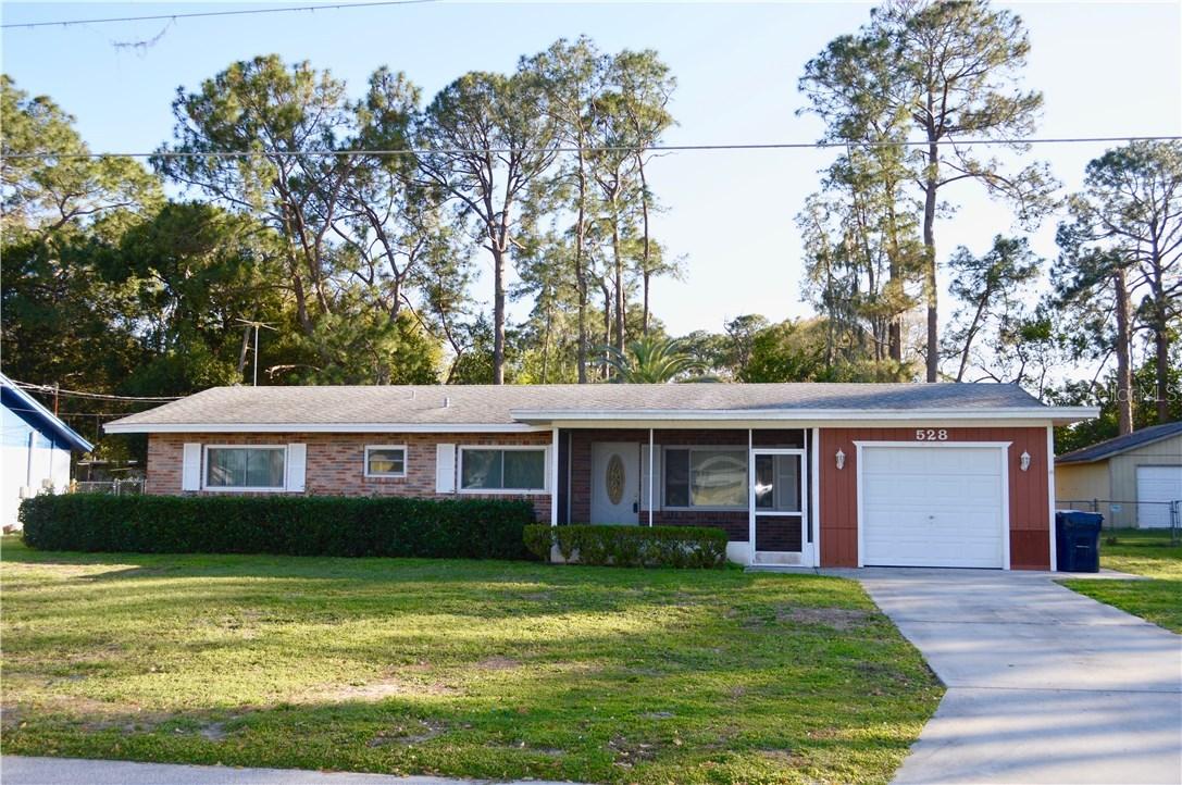 528 Tanglewood Dr., Auburndale, FL 33823