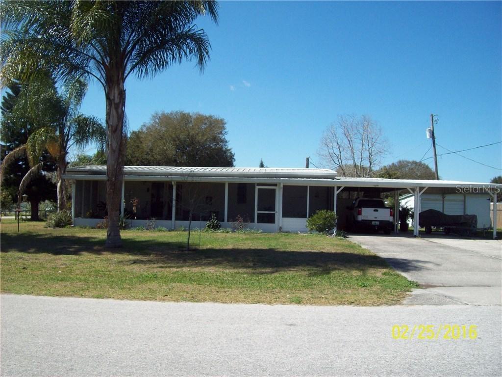 5873 Fox Haven Dr., Winter Haven, FL 33884