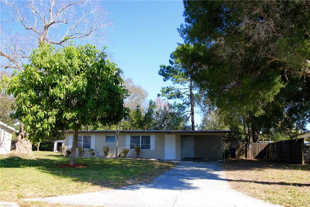 2616 Trinity Cir., Winter Haven, FL 33881