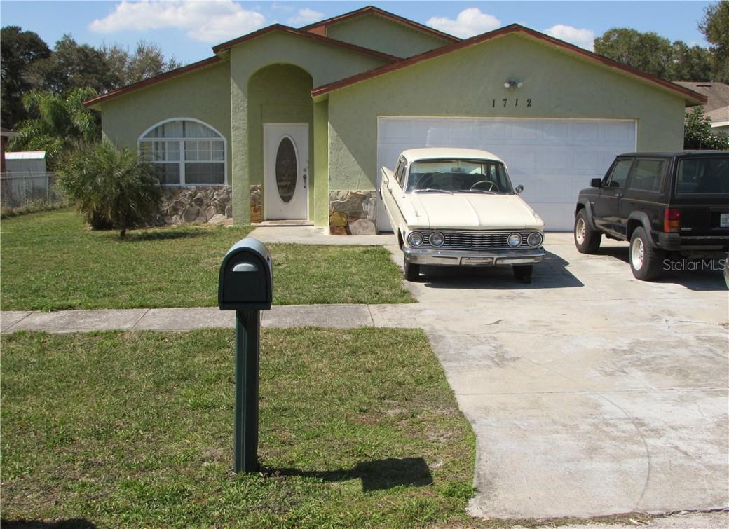 1712 Terry Cir., Winter Haven, FL 33881