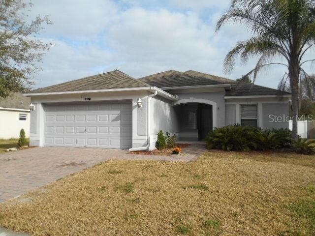 832 Barrister Dr., Auburndale, FL 33823