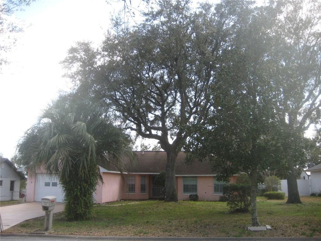 1420 Covington Ct., Lake Wales, FL 33853