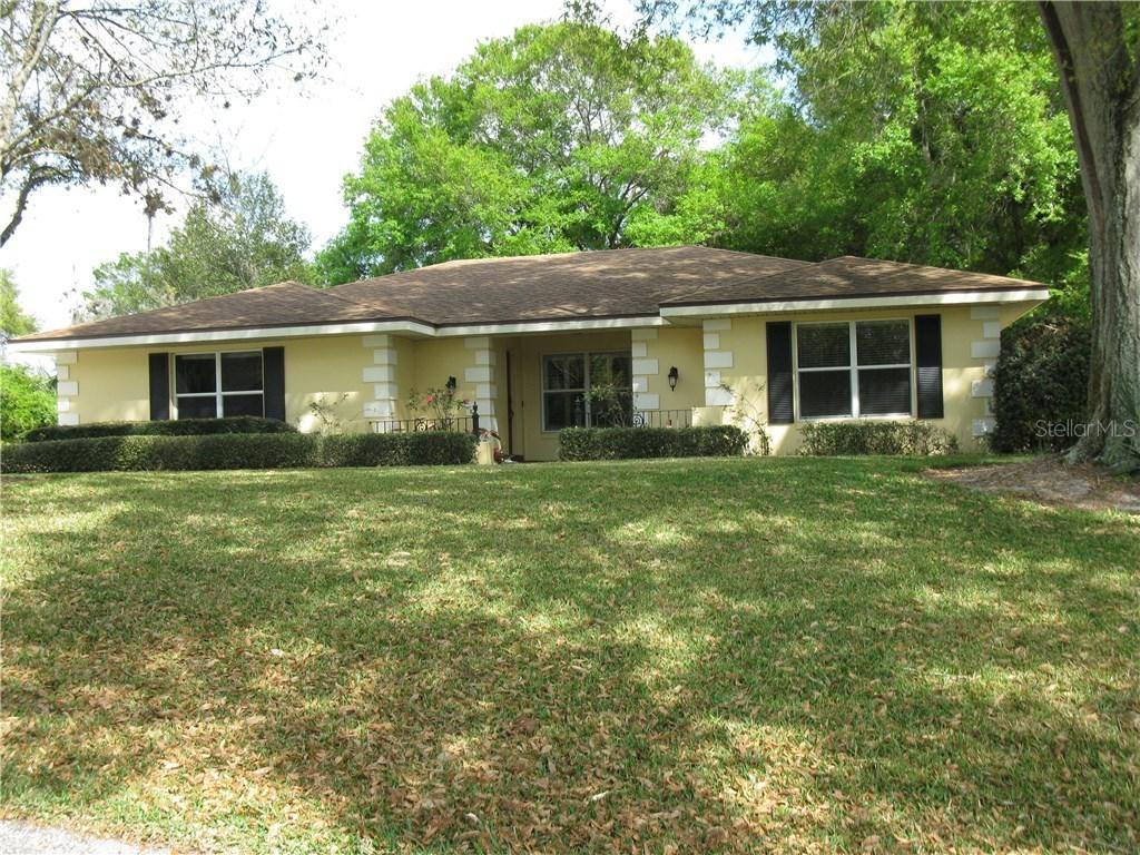 106 Lake Link Cir., Winter Haven, FL 33884