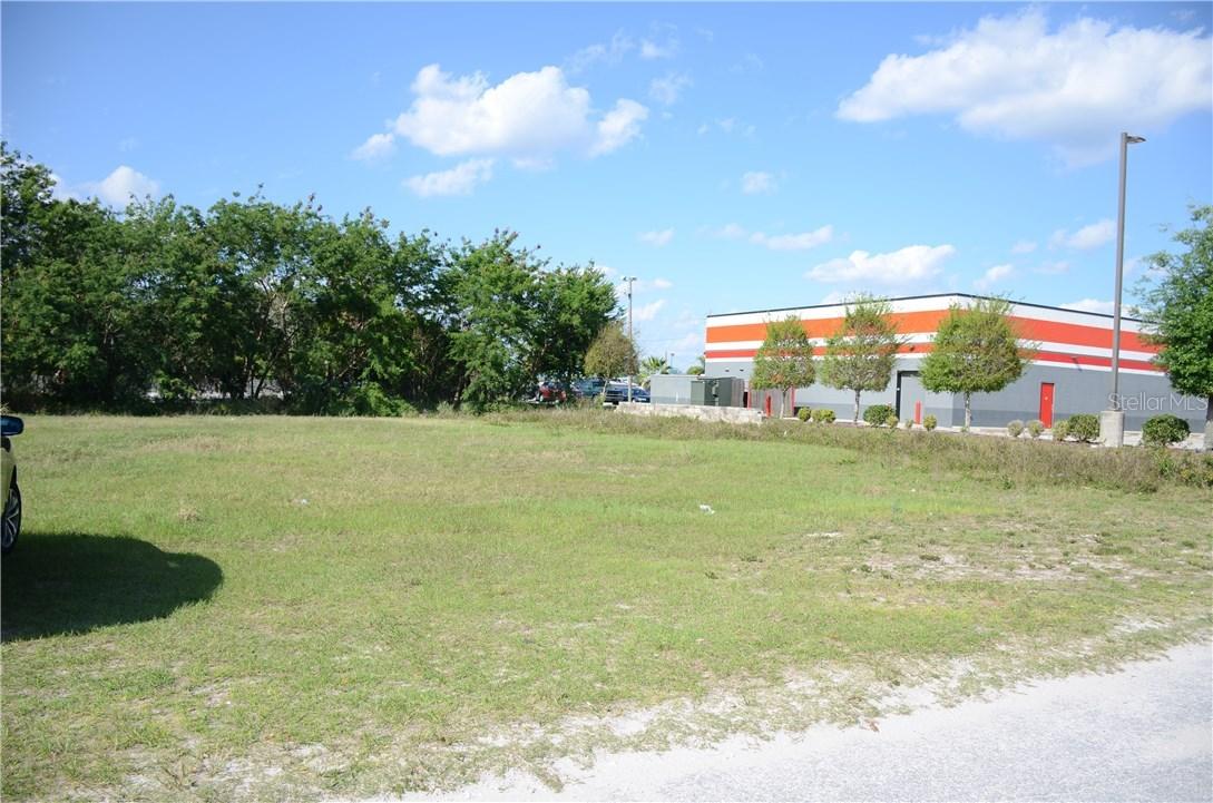 Avenue P Southwest, Winter Haven, FL 33880