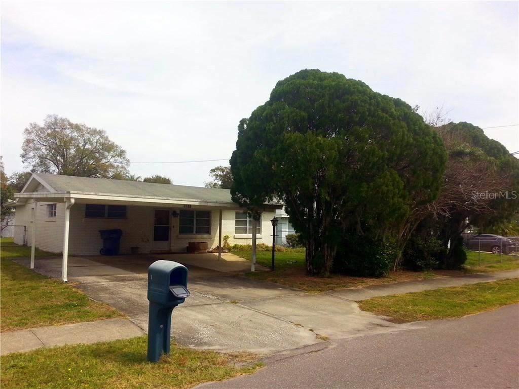 2725 Avenue R, Winter Haven, FL 33881