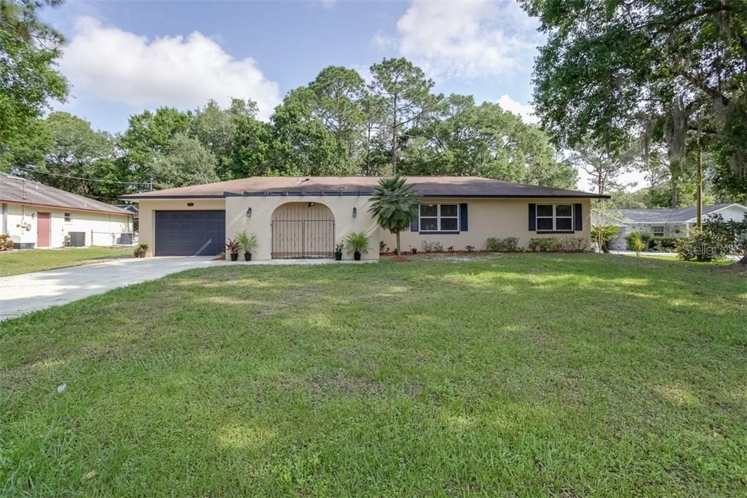 131 Quailwood Dr, Winter Haven, FL 33880