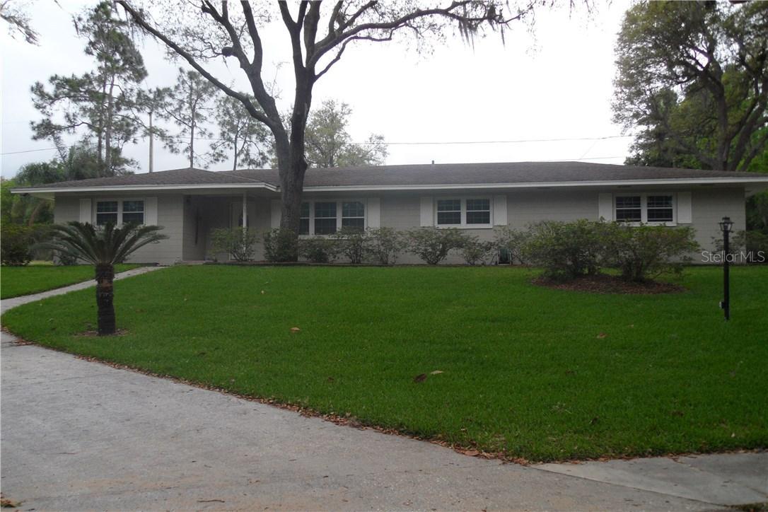 1 W Cypress St., Davenport, FL 33837