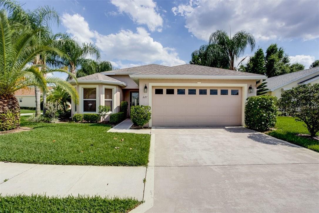 227 Lake Suzanne Dr, Lake Wales, FL 33859