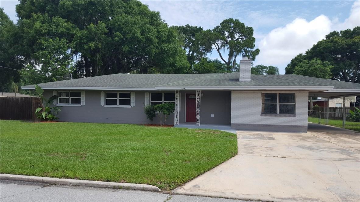1943 Avenue E, Winter Haven, FL 33880