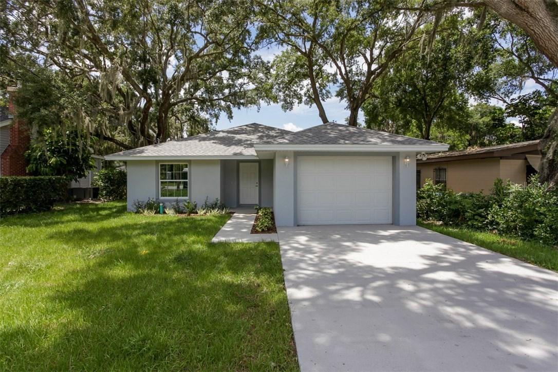 203 8th St Se, Winter Haven, FL 33880