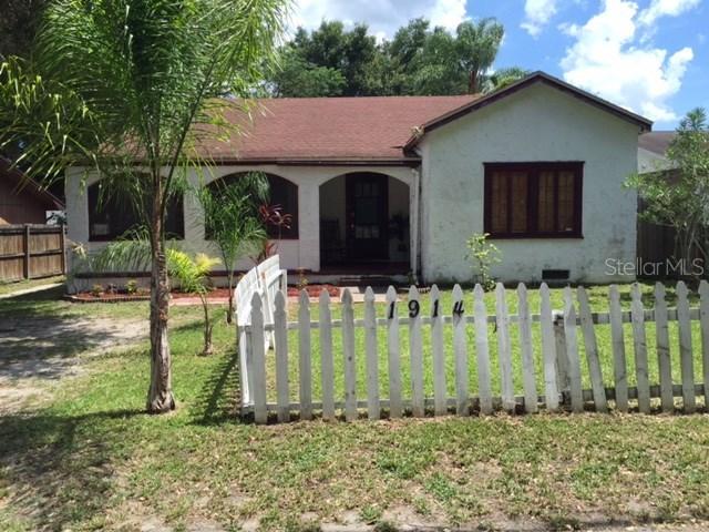 1914 Avenue H  Nw, Winter Haven, FL 33881
