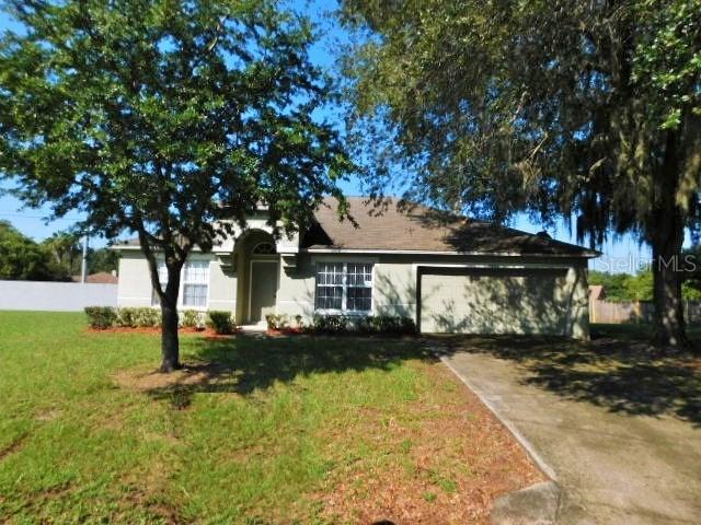 4401 Burlington Dr., Winter Haven, FL 33880