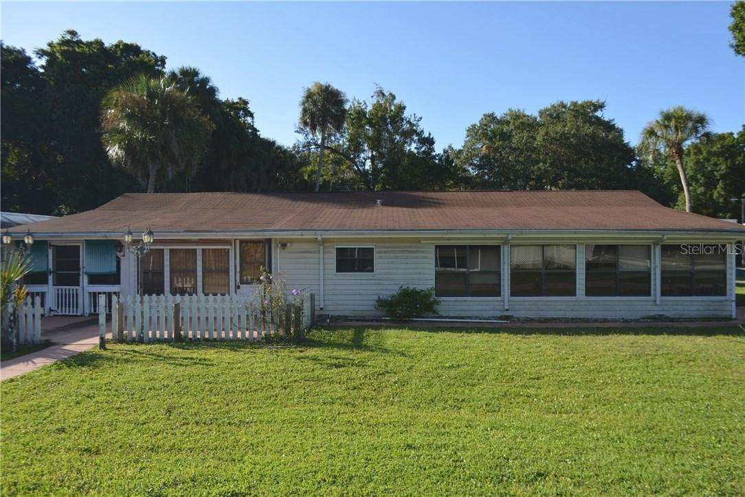 103 Rosalie Oaks Blvd., Lake Wales, FL 33898