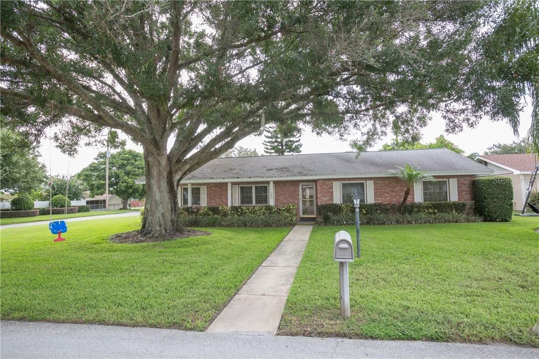 152 Chaucer Ln., Winter Haven, FL 33884