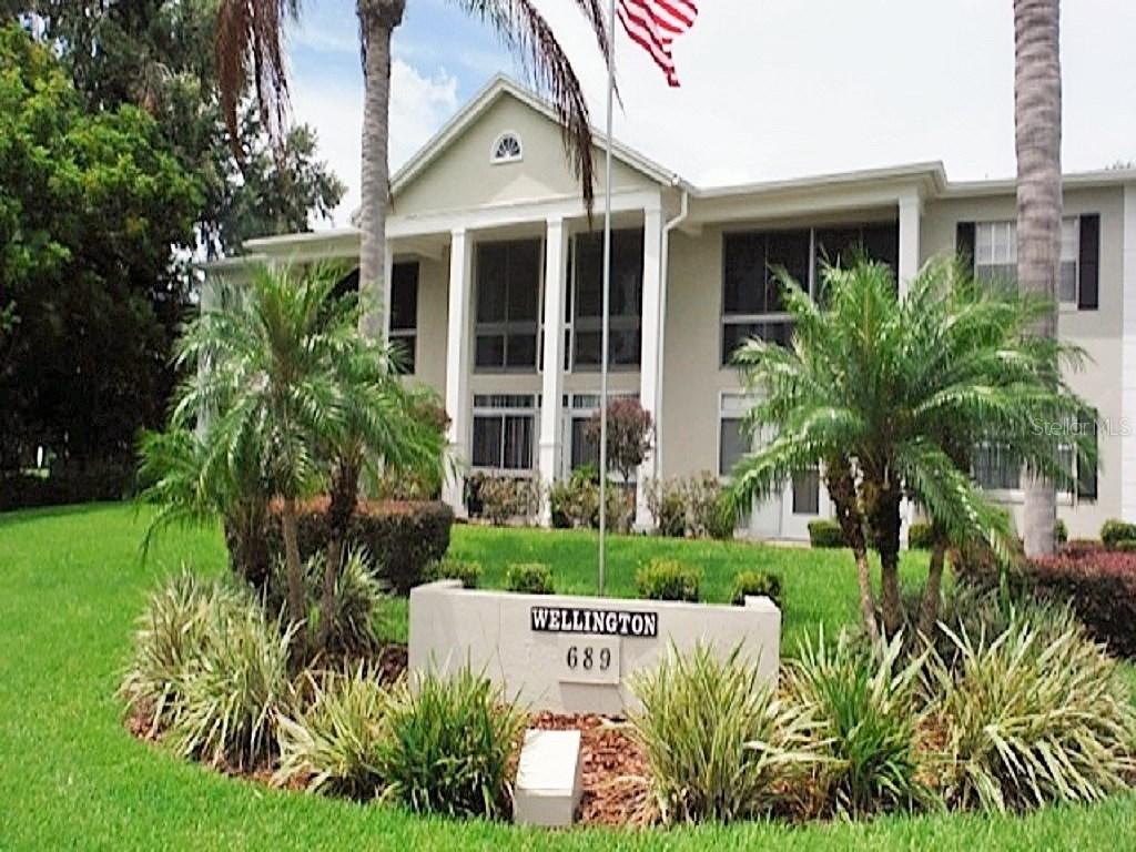 689 NW Lake Howard Dr. #211, Winter Haven, FL 33880