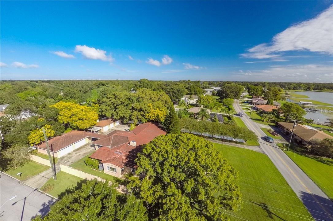 409 Lake Howard Dr., Winter Haven, FL 33880