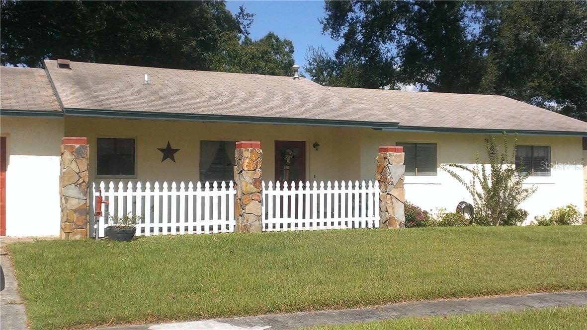 1911 Queens Ter., Winter Haven, FL 33880