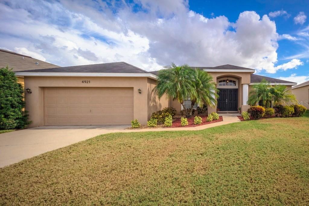 4921 Mandolin Ct., Winter Haven, FL 33884