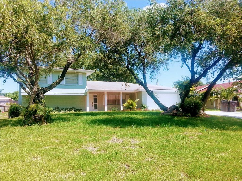 122 Overlook Dr., Winter Haven, FL 33884