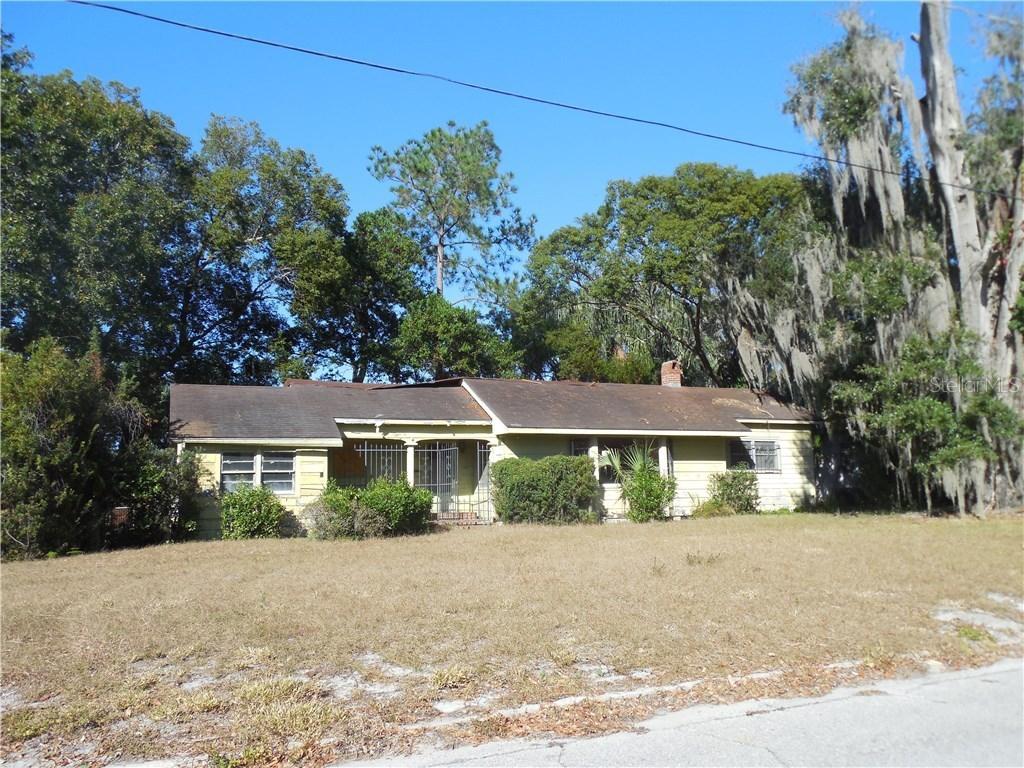 635 Avenue H  Ne, Winter Haven, FL 33881