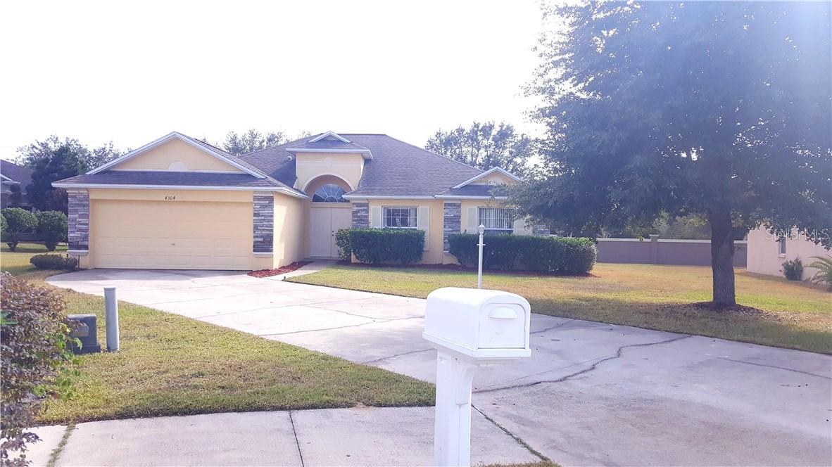 4304 Dinner Lake Dr., Lake Wales, FL 33859