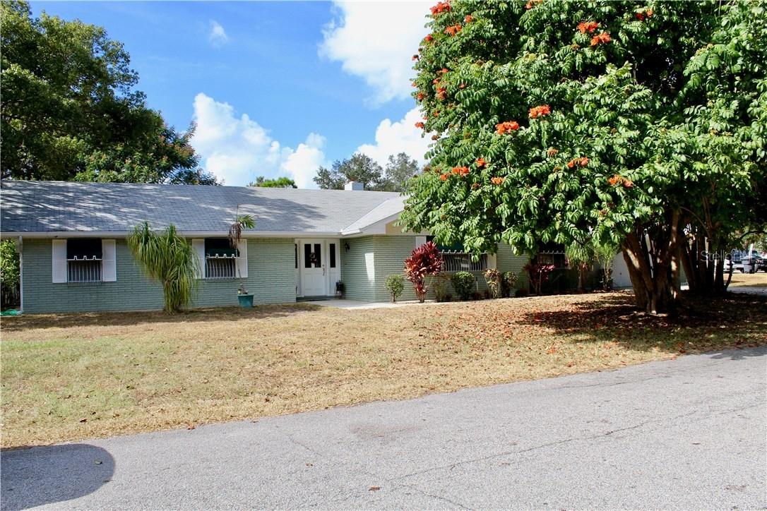 333 Duval Rd., Winter Haven, FL 33884