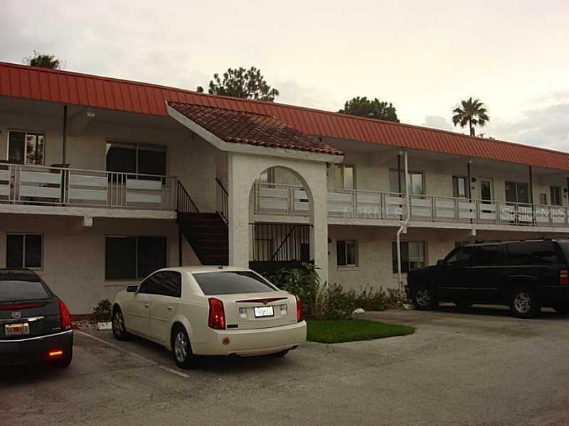 1100 Martinique Dr. #219, Winter Haven, FL 33884