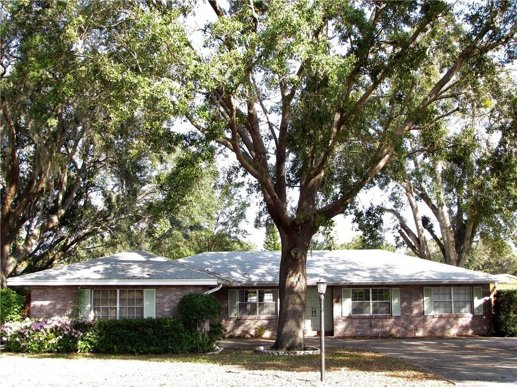 220 Durrell Rd., Winter Haven, FL 33884