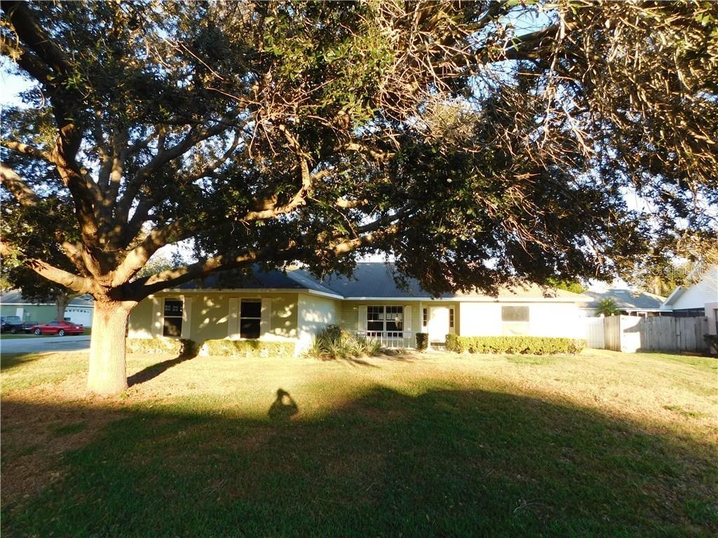 2260 Palmview Cir., Auburndale, FL 33823