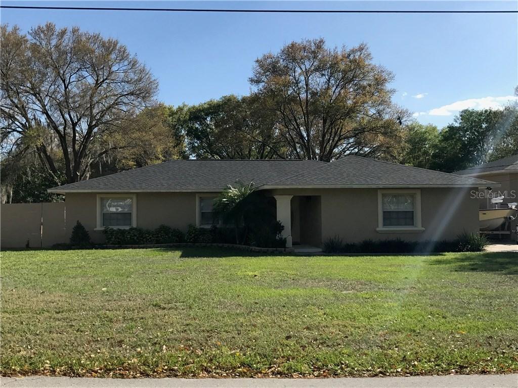 2821 Grapefruit Dr., Auburndale, FL 33823