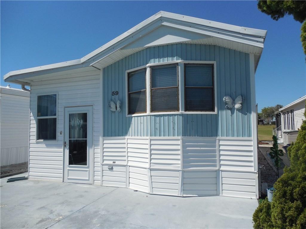 59 Fairway Dr., Davenport, FL 33837