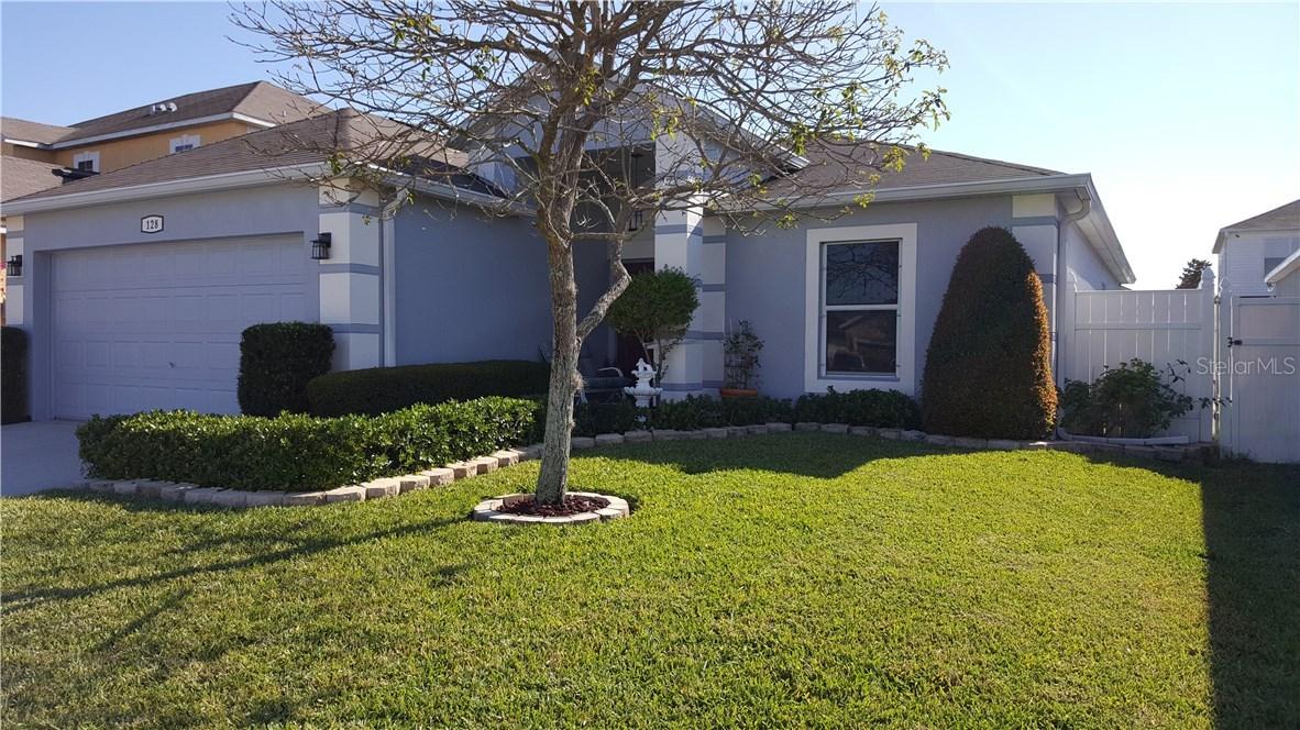 128 Milford St., Davenport, FL 33897