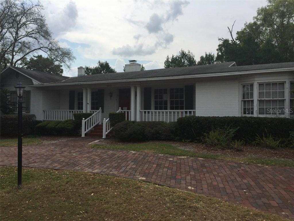 3015 Buckingham Ave., Lakeland, FL 33803