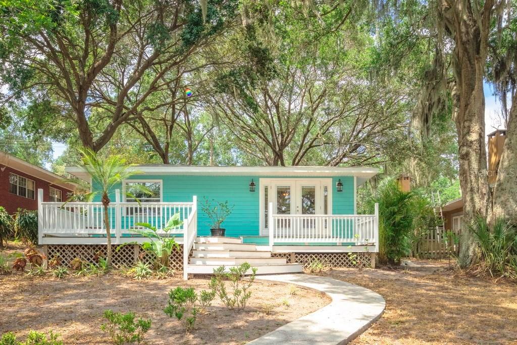 1812 Lake Ariana Blvd., Auburndale, FL 33823