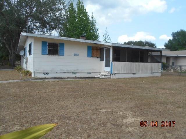 102 E Pine St., Davenport, FL 33837